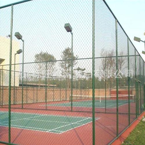 焊接式球场围网 勾花网足球场围网 球场围网 菱形勾花网